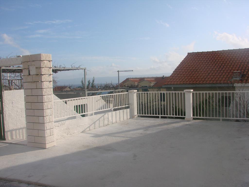 Apartman Restovic Bol Exterior photo