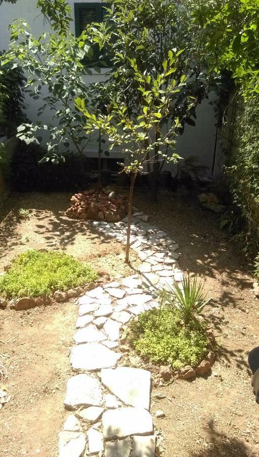 Apartman Restovic Bol Exterior photo