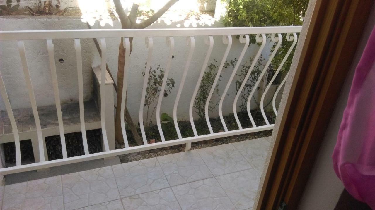 Apartman Restovic Bol Exterior photo