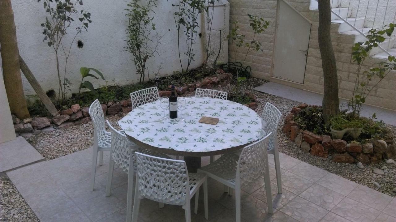Apartman Restovic Bol Exterior photo