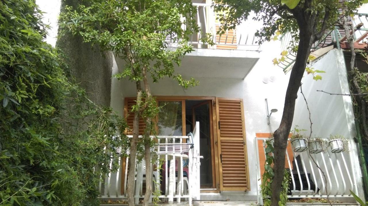 Apartman Restovic Bol Exterior photo