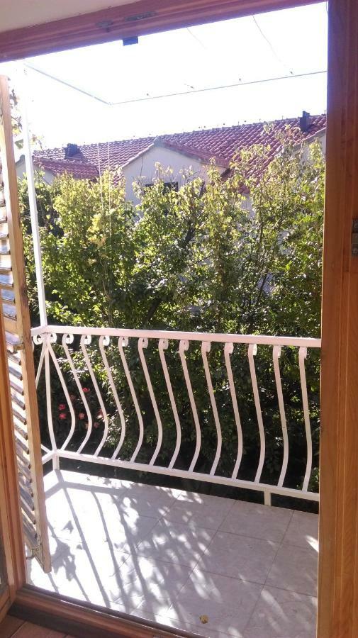 Apartman Restovic Bol Exterior photo